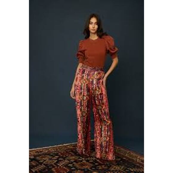 Love the Label Esme Solid Tee in Terracotta Brown L2408-30 XS XSmall NEW NWT - Picture 2 of 8